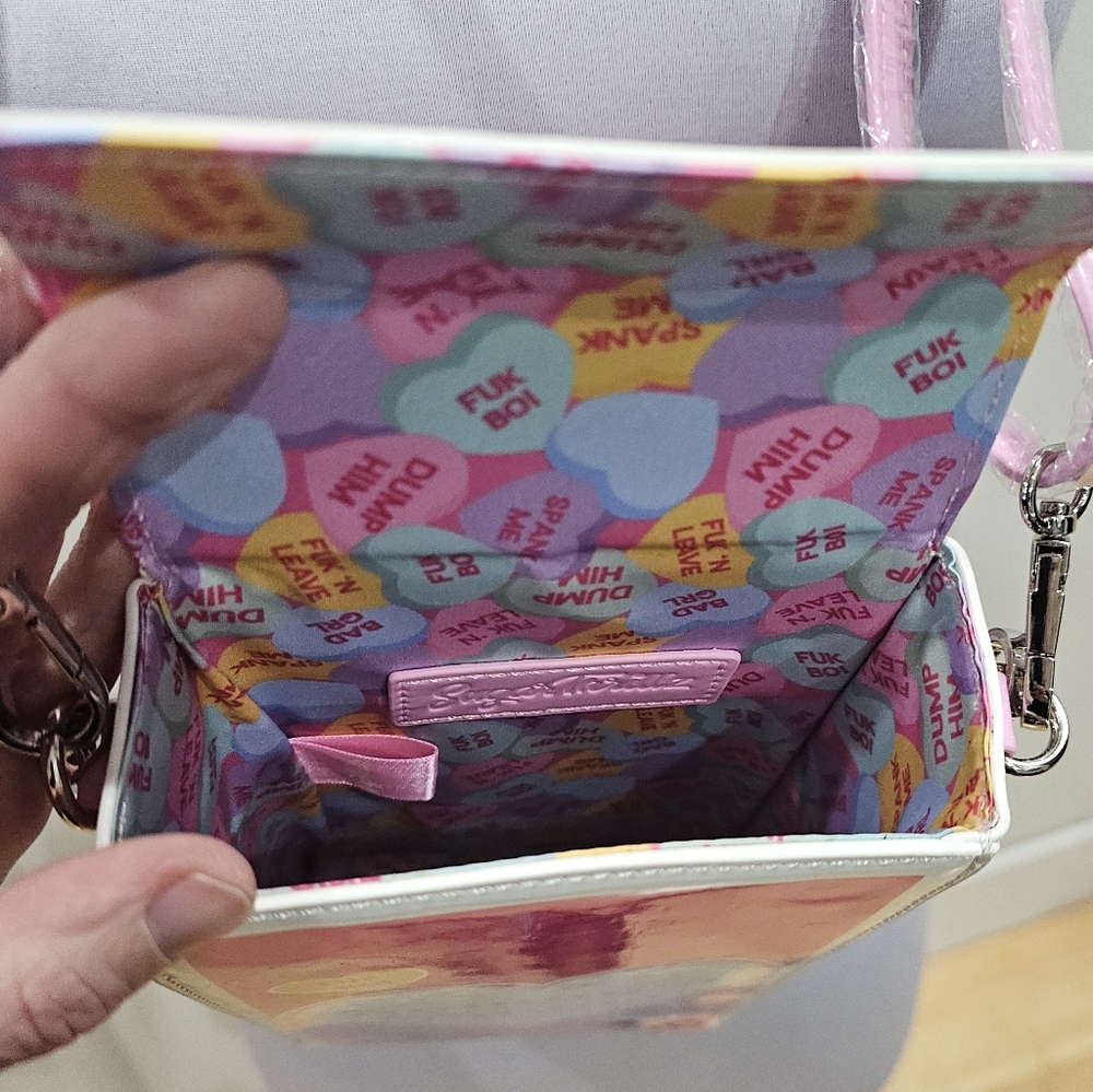 Unique Sweet Sugar Thrillz Say It With Candy Hearts Crossbody Bag Pink Purse New - Picture 12 of 15